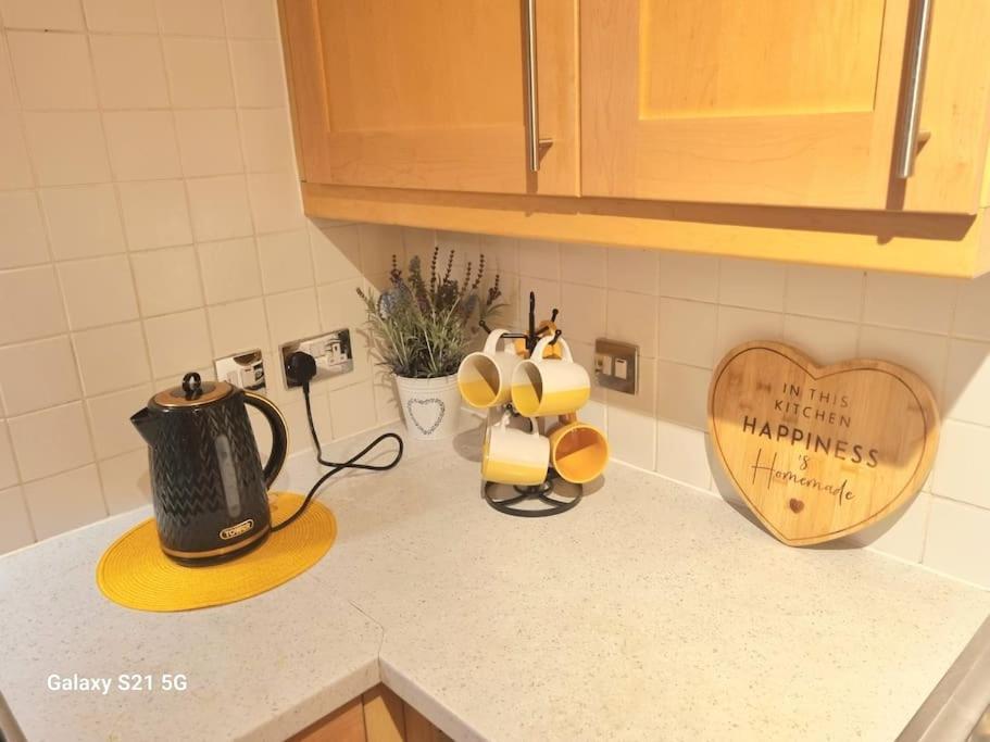 Spacious Duplex 2 Bed Apartment Central Location By Canal - Chester Uk Bagian luar foto