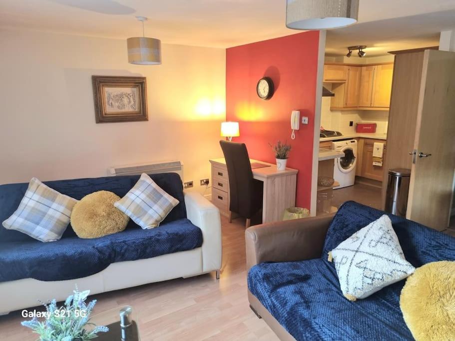 Spacious Duplex 2 Bed Apartment Central Location By Canal - Chester Uk Bagian luar foto