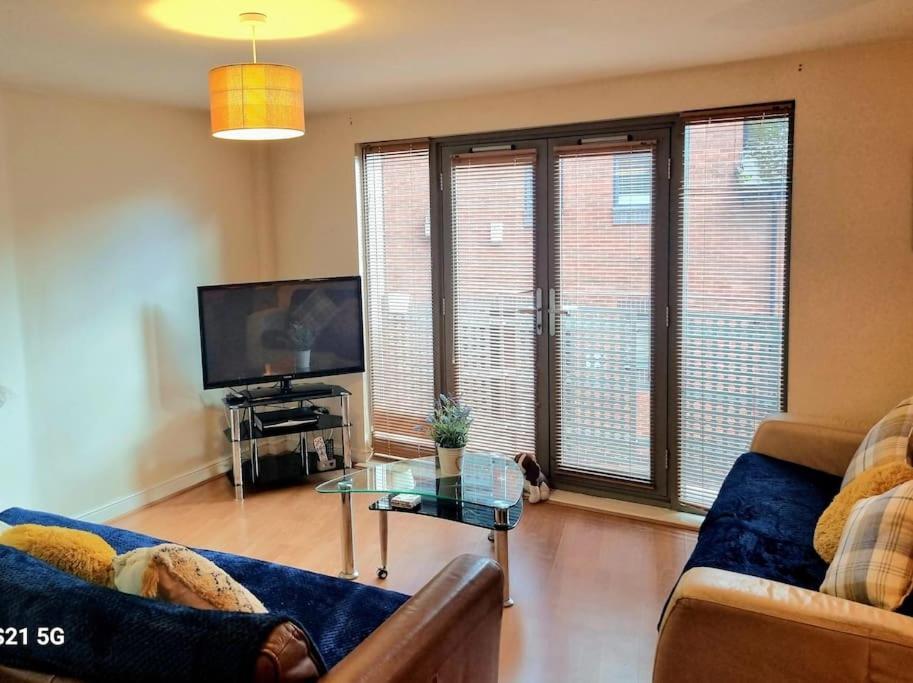 Spacious Duplex 2 Bed Apartment Central Location By Canal - Chester Uk Bagian luar foto